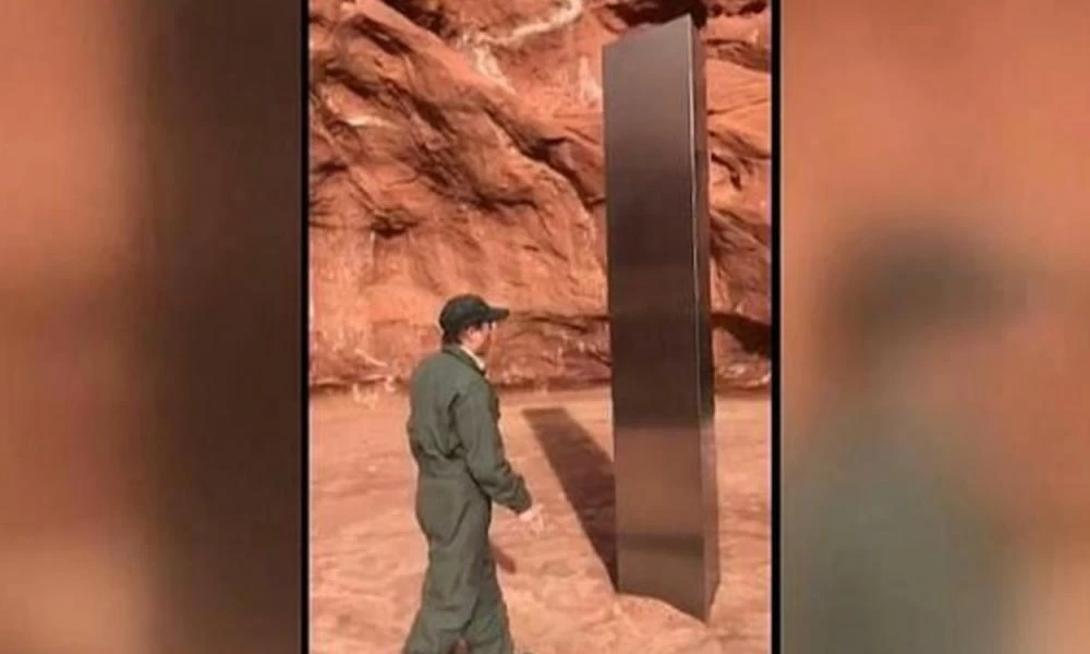 Μυστήριο με τον μεταλλικό μονόλιθο στη Γιούτα: Όπως εμφανίστηκε... έτσι εξαφανίστηκε!